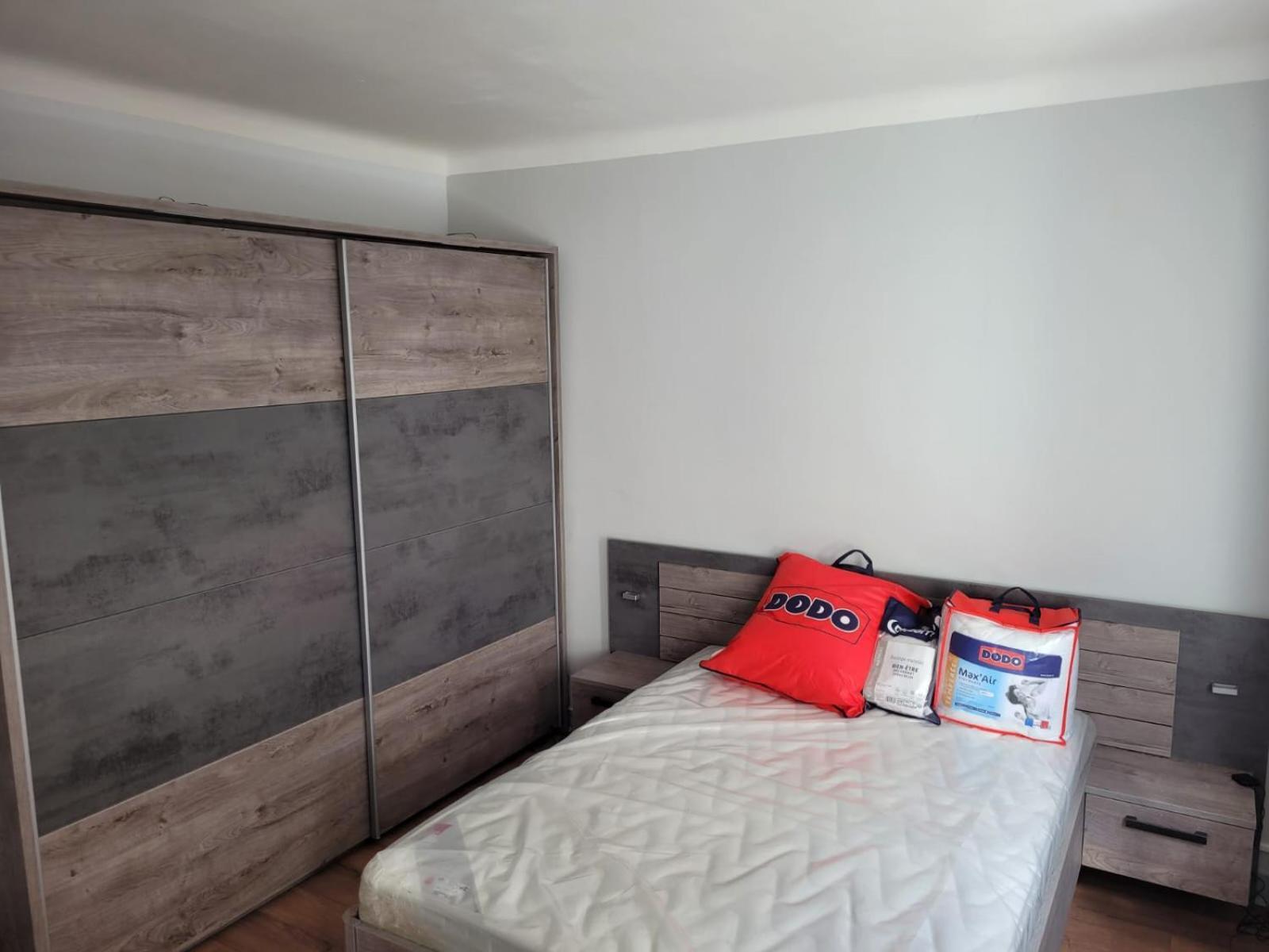 2 Chambres Chez L'Habitant Poitiers Eksteriør bilde